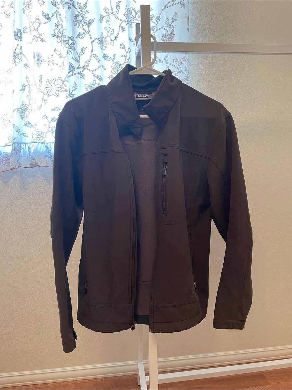 REI Men's Brown Softshell Jacket